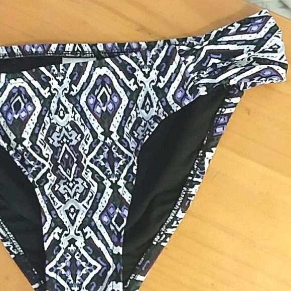 Mossimo Tribal Print Two Piece Swimsuit Size Medium - Picture 3 of 8